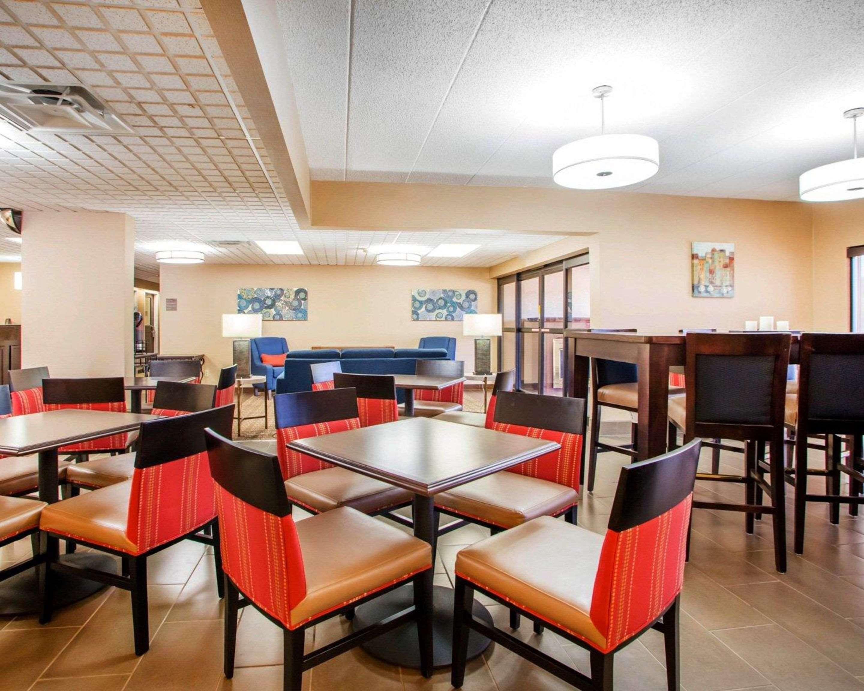 Comfort Inn Dayton - Huber Heights Eksteriør billede